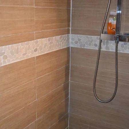 Renove 2 Pieces Proche Pistes Avec Balcon Expose Sud - Fr-1-592-55 Apartment *