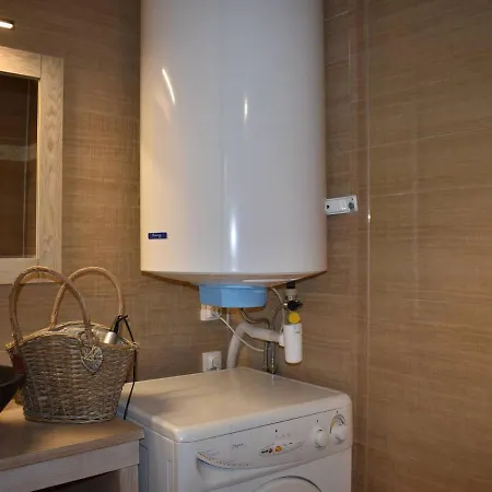 Apartment Renove 2 Pieces Proche Pistes Avec Balcon Expose Sud - Fr-1-592-55 Bolquere